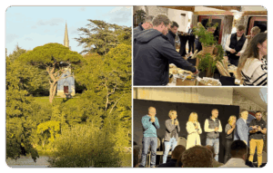 Événement avec chapelle, buffet et présentation intérieure.